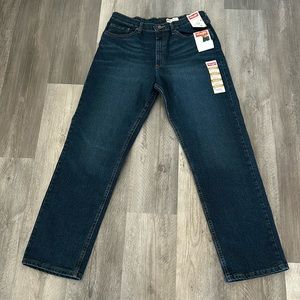 Wrangler Relaxed Fit Blue Jeans Brand New 34 x 32